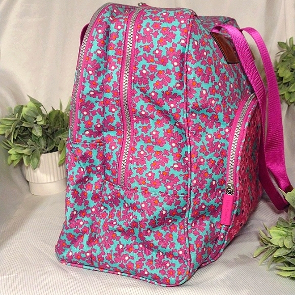 Vera Bradley Weekender Lighten Up on The Horizon Bag - Picture 5 of 16